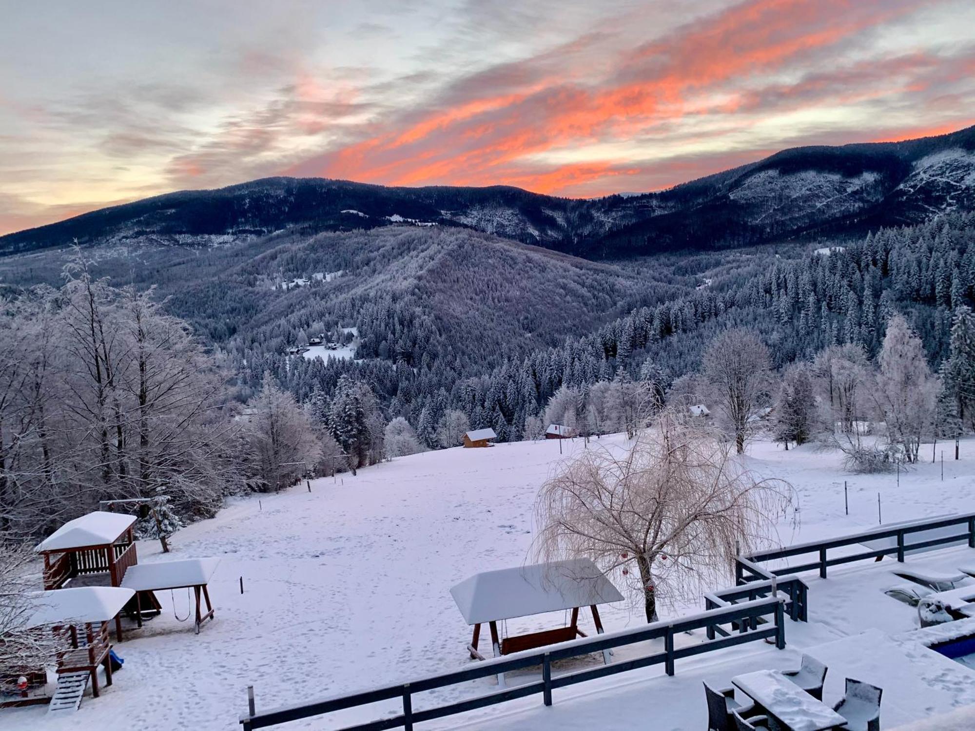 Romanka Zabnica Buitenkant foto