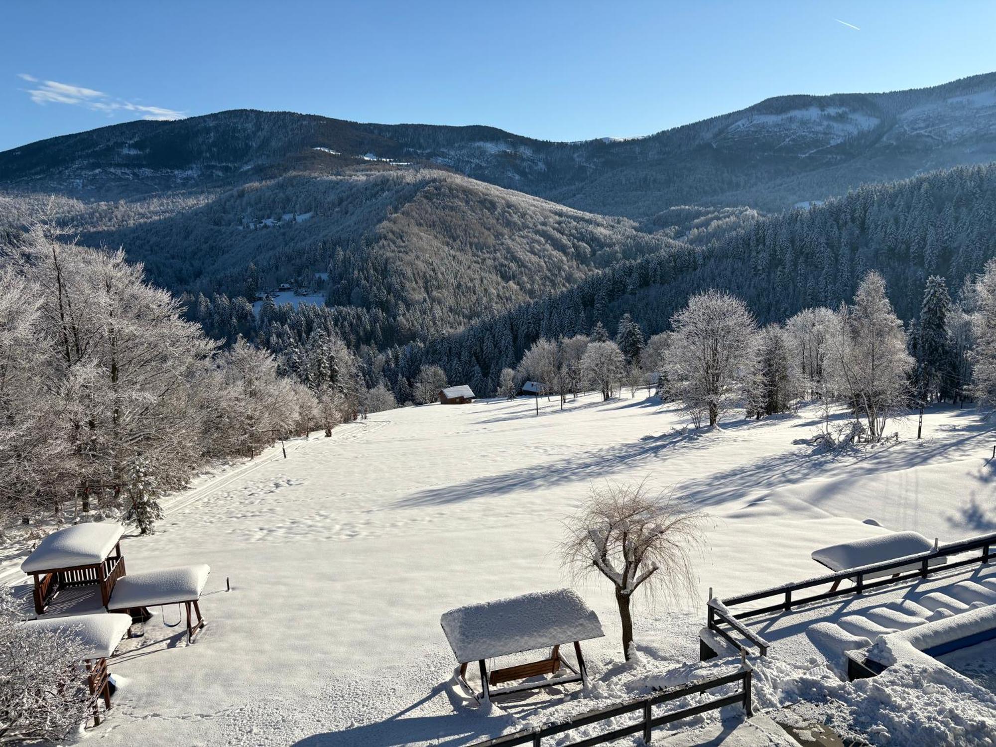 Romanka Zabnica Buitenkant foto